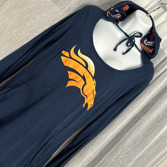 Denver Broncos woman’s long sleeve, hooded tee with pockets. - Picture 2 of 5